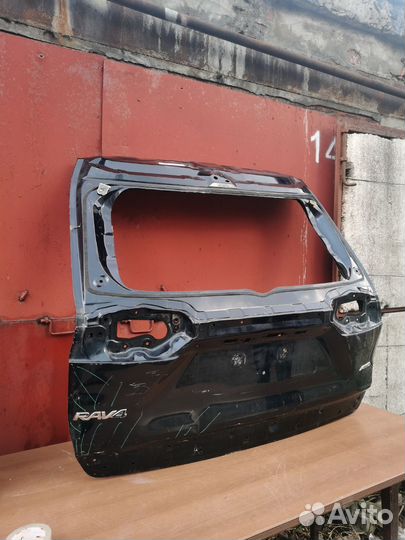 Дверь банажника Toyota Rav4 5 XA50 2018
