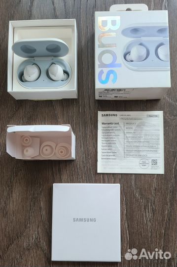 Наушники Samsung Galaxy Buds