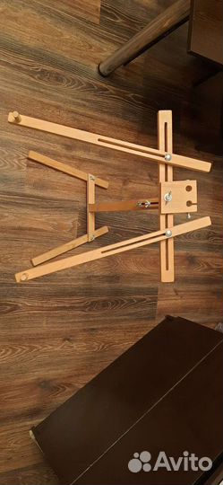 Станок для вышивания напольный