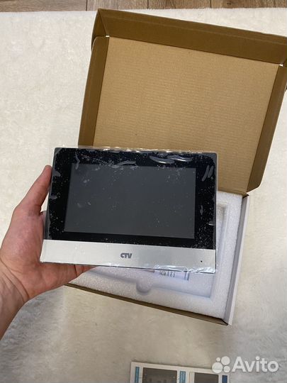 Видеодомофон CTV-IP-M6703