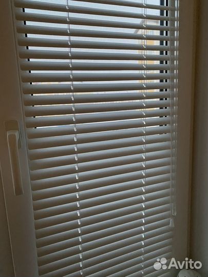 Жалюзи горизонтальные