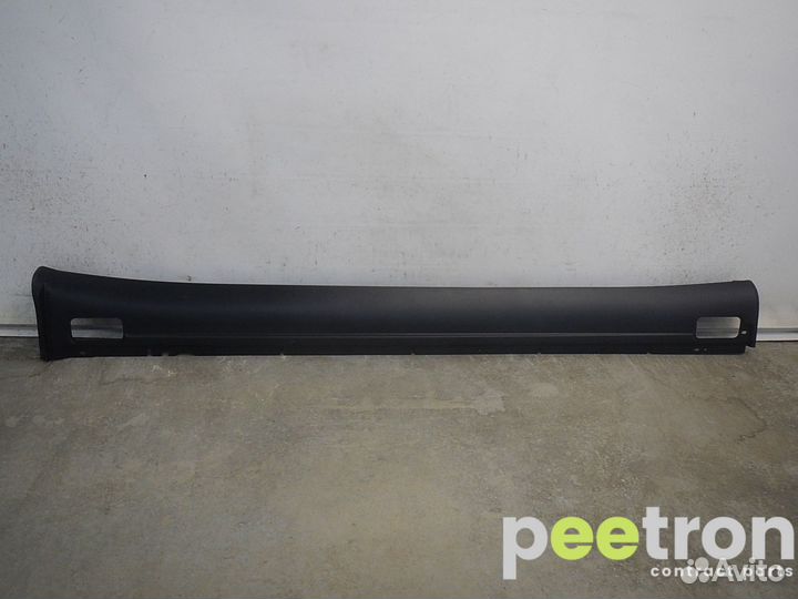 Б/У Б/У Накладка на порог б/у 7P5853554R porsche