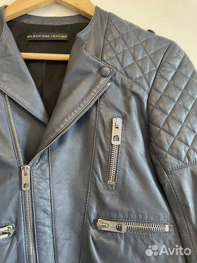 Кожаная куртка Balenciaga