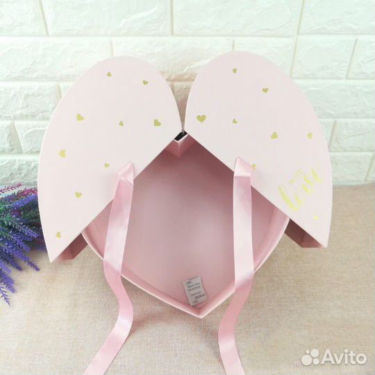 Подарочная коробка в форме сердца