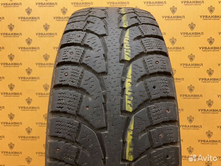 Hankook I'Pike RW11 215/65 R16 98T