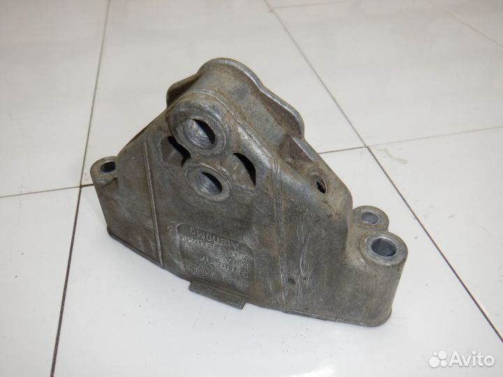 Кронштейн кпп Porsche Cayenne