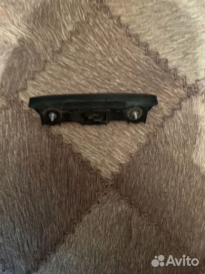 Кнопка крышки багажника Opel corsa D