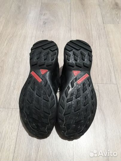 Кроссовки adidas terrex