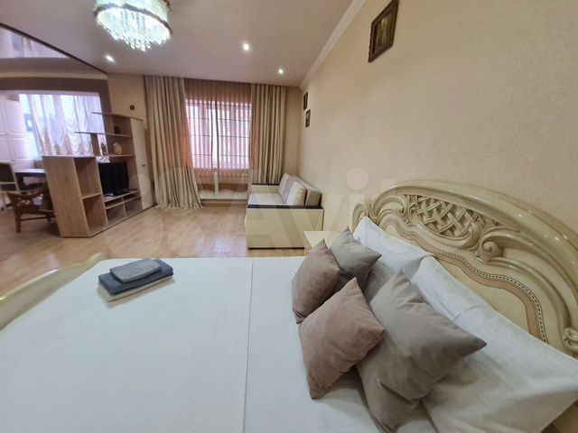 1-к. квартира, 54 м², 4/9 эт.