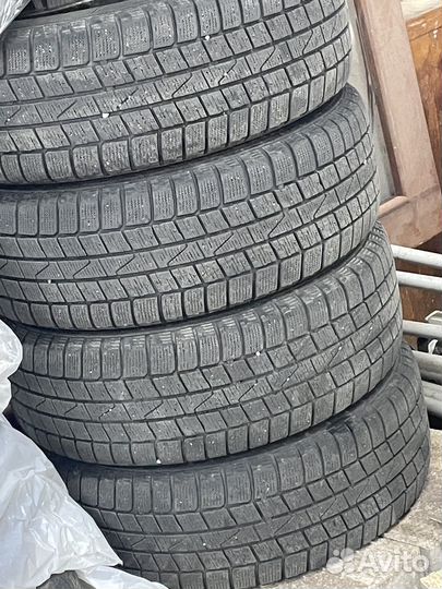 Hankook Winter I'Cept IZ2 195/60 R15