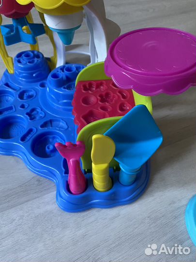 Play doh игровой набор Фабрика пирожных