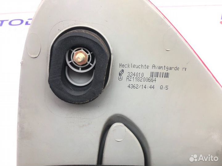 Стоп до рест диод правый Mercedes E-Class W211