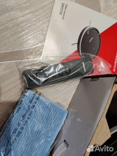 Робот пылесос Новый Starwind с влажной уборкой