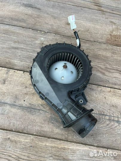 Мотор охлаждения батареи Honda Civic 4D 1.3 2008