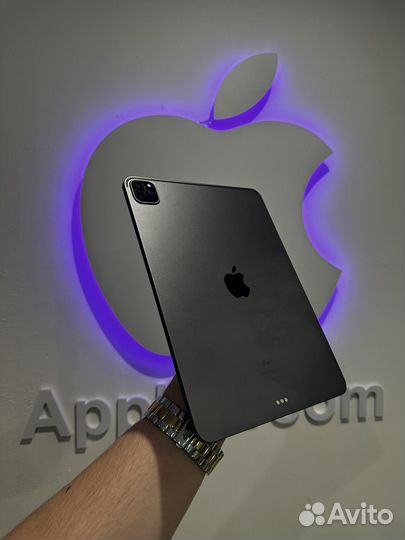 iPad Pro 11 2021 512 Wi-Fi 3-е поколение M1