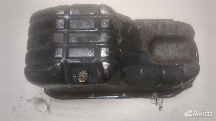 Поддон Nissan Micra K11E, 1999