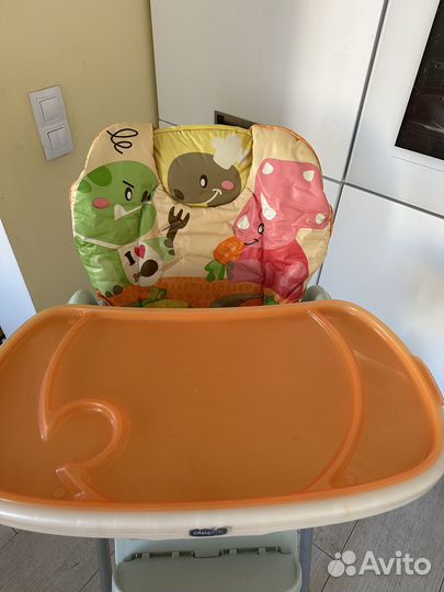 Стульчик для кормления chicco