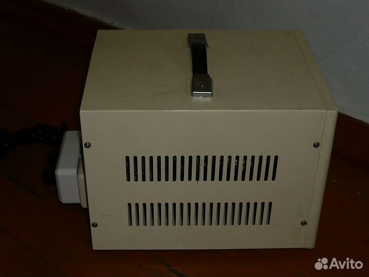 Понижающий транс.-стабилизатор 220-100 3 квт