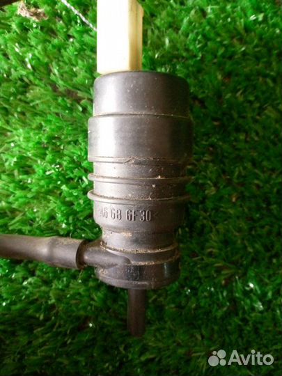 Насос (моторчик) омывателя стекла Mercedes