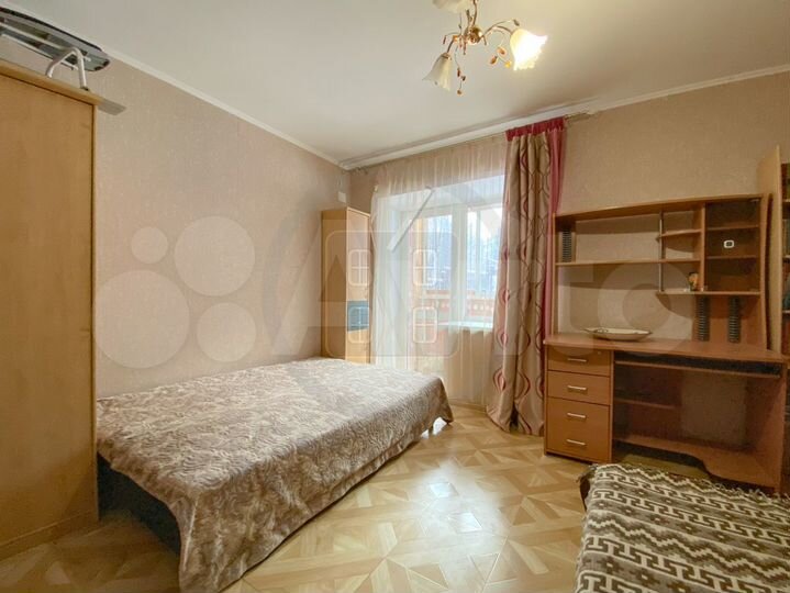 2-к. квартира, 66 м², 1/9 эт.