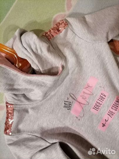 Платье тёплое с капюшоном