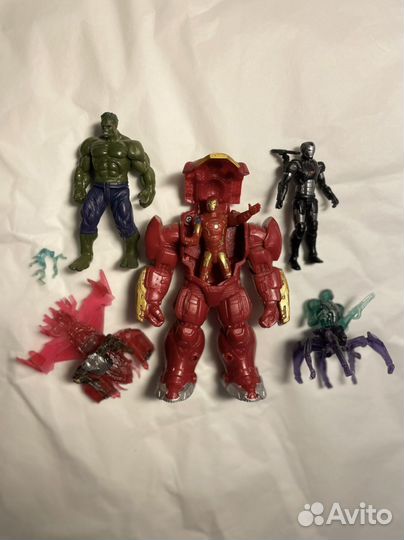 Фигурки игрушки разные