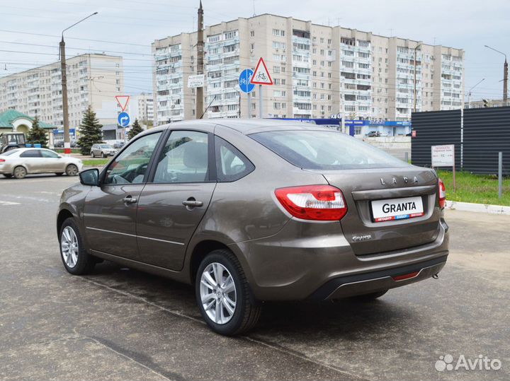 LADA Granta 1.6 МТ, 2024