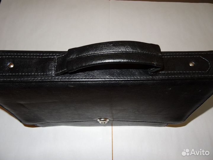 Мужской портфель