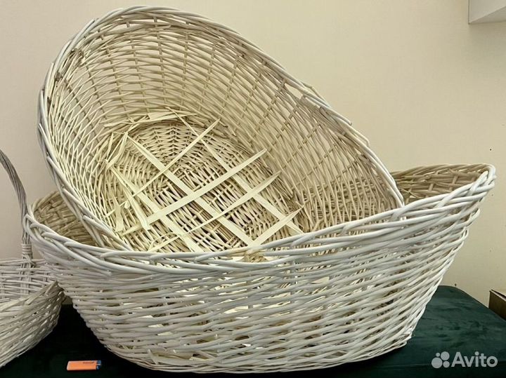 Две корзины для фотосессии или декора