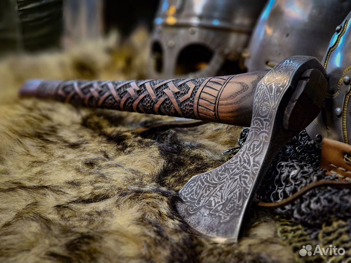 Кованые топоры ручной работы