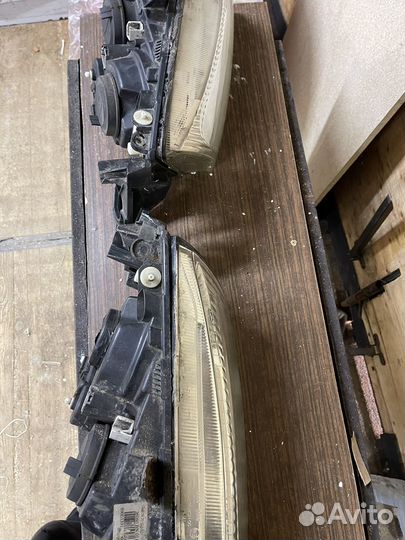 Фары на nissan almera н16