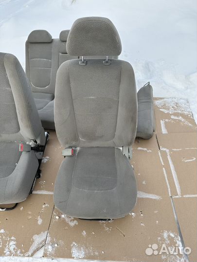 Сидения Kia Cerato 1 (LD)