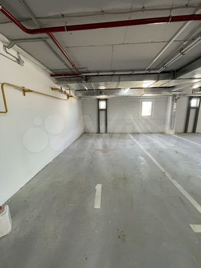 Машиноместо, 20 м²