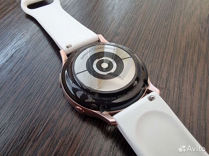 Samsung Watch Active 2, ваниль