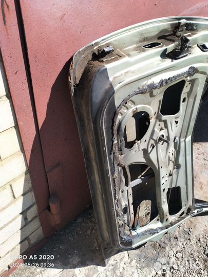 Дверь передняя правая Renault Symbol 2002г