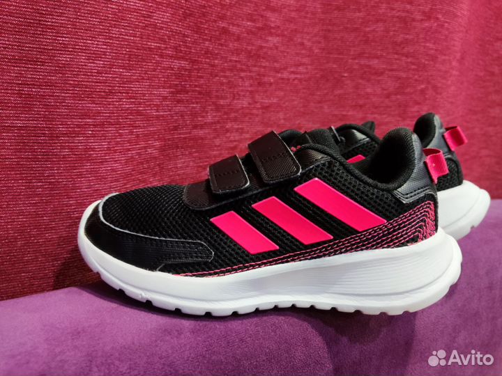 Кроссовки adidas для девочки 30 размер