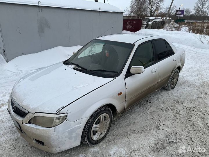 Mazda Familia 1.5 AT, 2001, 150 000 км