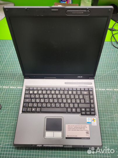 Asus A3000