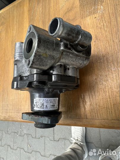 Насос гур audi Q7 A8 Touareg