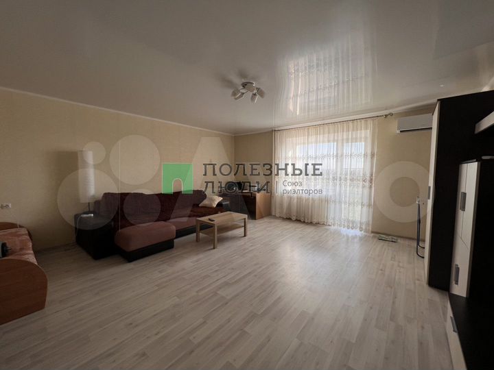 2-к. квартира, 83,6 м², 5/9 эт.