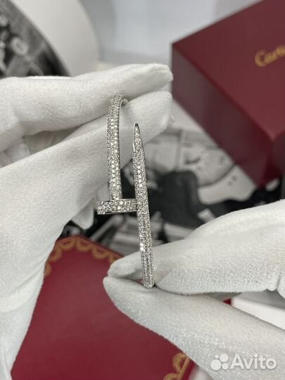 Браслет cartier uste un clou с бриллиантами