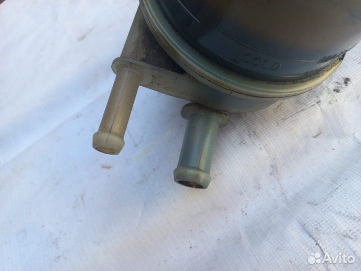 Бачок гидроусилителя руля Toyota Camry ACV40 2azfe