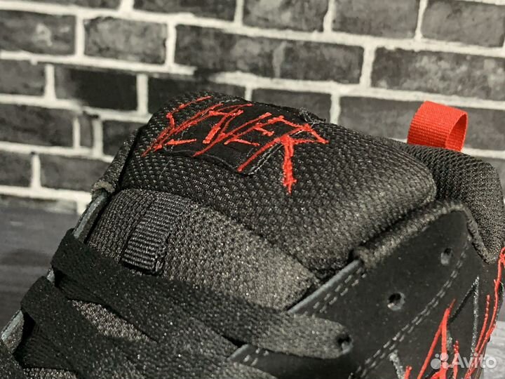 DC Shoes x Slayer. Женские дутыши кроссовки