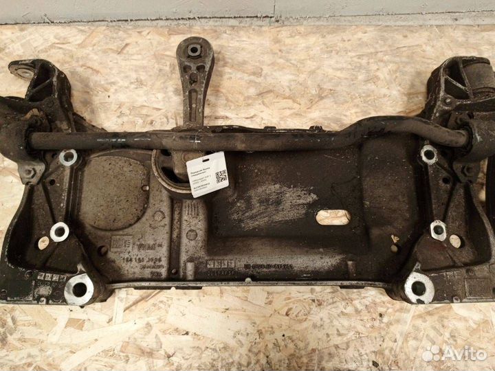 Передняя балка (подрамник) Skoda Octavia 2 (A5)