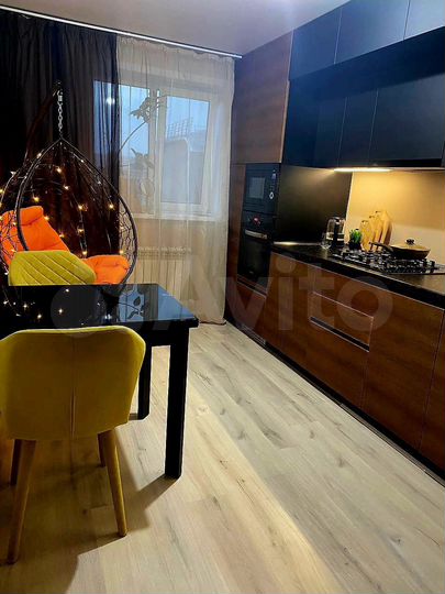 2-к. квартира, 52 м², 3/3 эт.