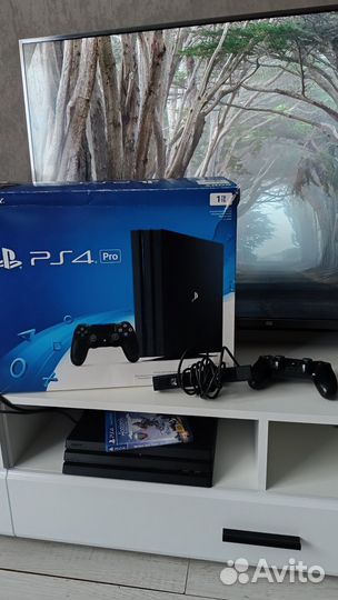 Sony playstation 4 PS4 pro