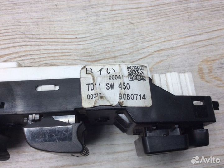 Блок управления стеклоподъемниками передний левый