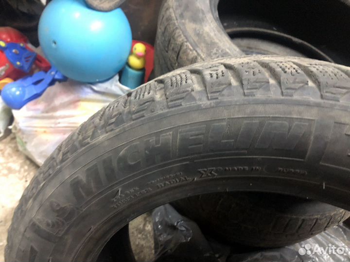 Michelin 215 55 r16 зима