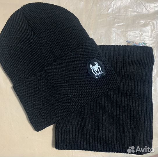 Подростковый комплект: шапка со снудом