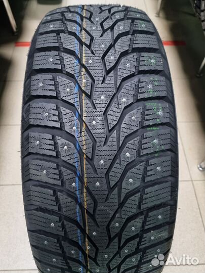 Tracmax X-Privilo S500 245/45 R18 100T